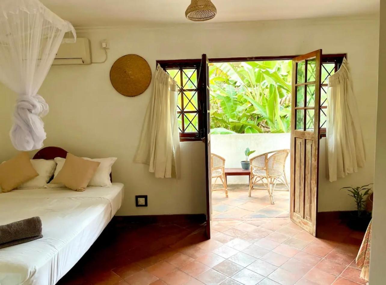 Blue Swan Inn Unawatuna Eksteriør bilde